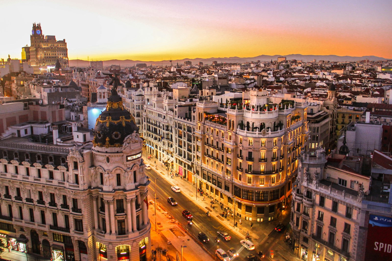 Gran Via at the corner of Calle de Alcalá.